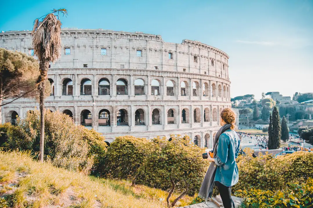 dest_italy_rome_colosseum_gettyimages-898325546_universal_within-usage-period_31081