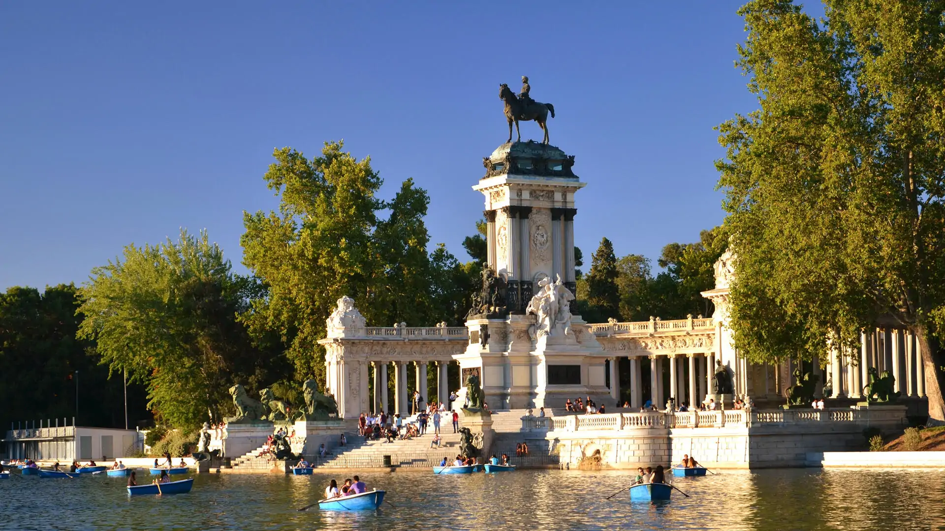 dest_madrid_spain_gettyimages-466491286_universal_within-usage-period_101510